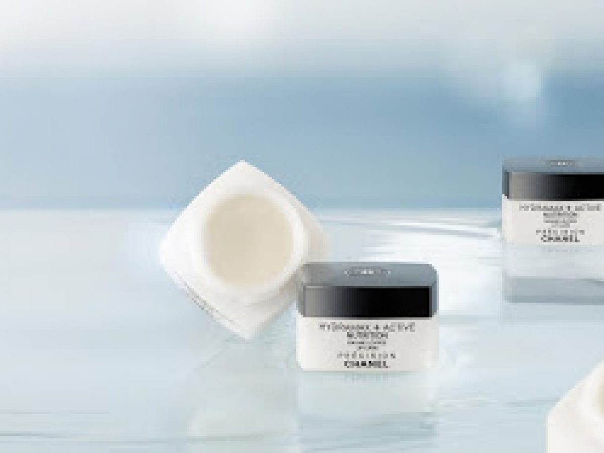 Chanel Hydra Beauty Nutrition Nourishing Lip Care 10g  Cosmetics Now  Singapore