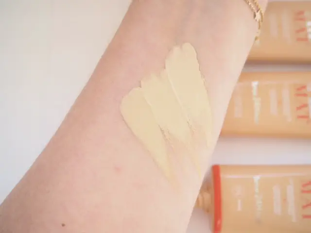 Gemaakt om te onthouden Kolibrie stof in de ogen gooien Bourjois Air Mat | British Beauty Blogger
