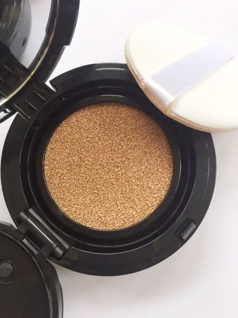 Autograph Cushion Foundation | British Beauty Blogger