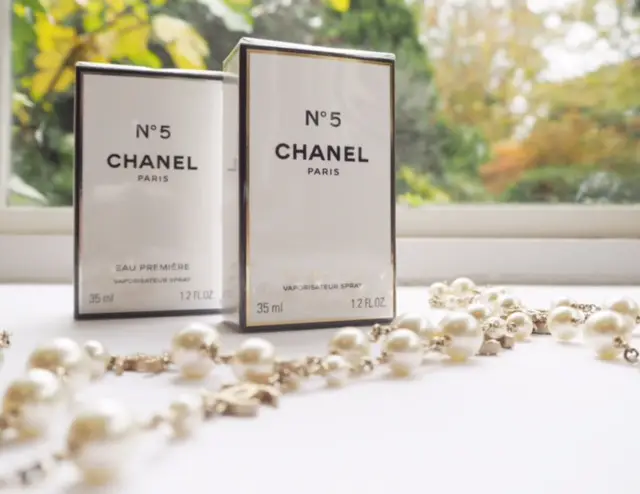 Chanel No.5 Minis