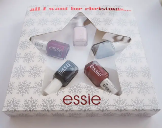 Essie All I Want For Christmas Gift Set