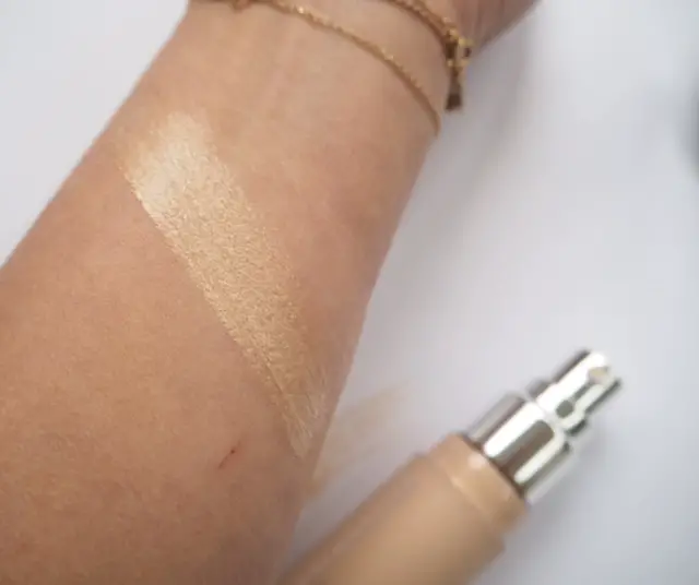 Jaclyn Hill Champagne Shimmering Skin Perfector Liquid Champagne