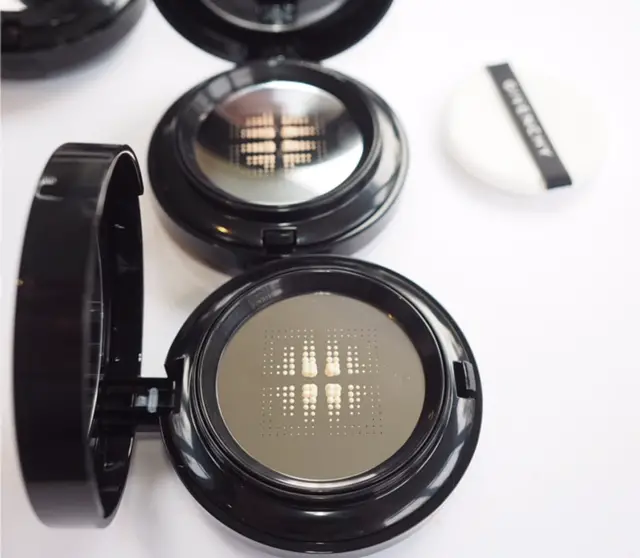 Givenchy Couture Cushion Foundation