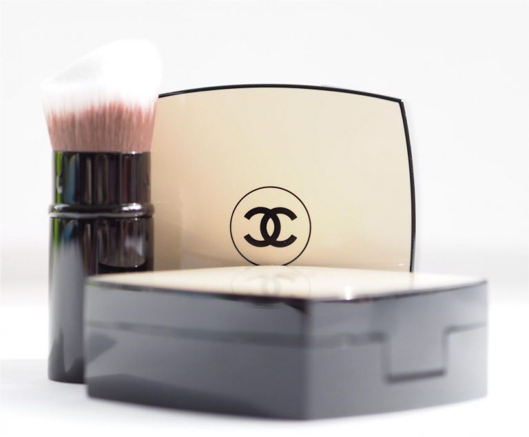 Chanel Les Beiges Healthy Glow Gel Touch Foundation | British Beauty ...