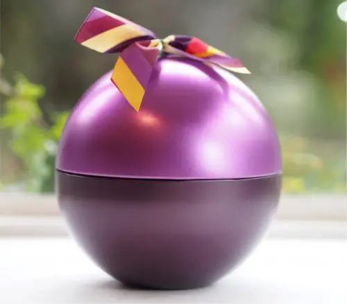 The Body Shop Frosted Plum Bauble