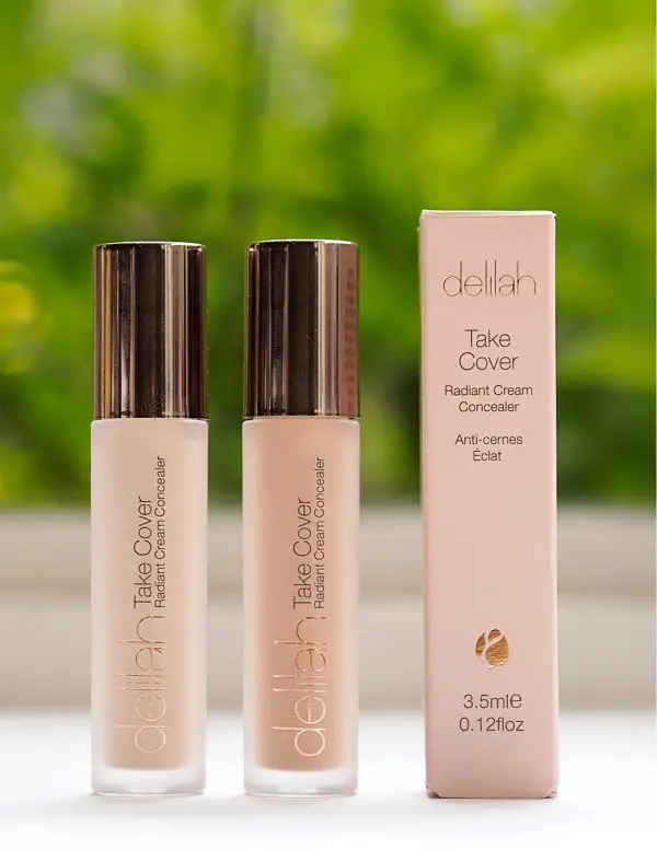 Cover отзывы. Delilah тональный крем. Delilah Farewell Cream concealer палитра. Delilah take Cover Radiant Cream concealer свотчи. Delilah take Cover Radiant Cream concealer отзывы.