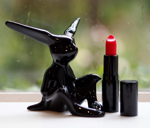 Rouge bunny rouge увлажняющая оттеночная основа эскизы на воде