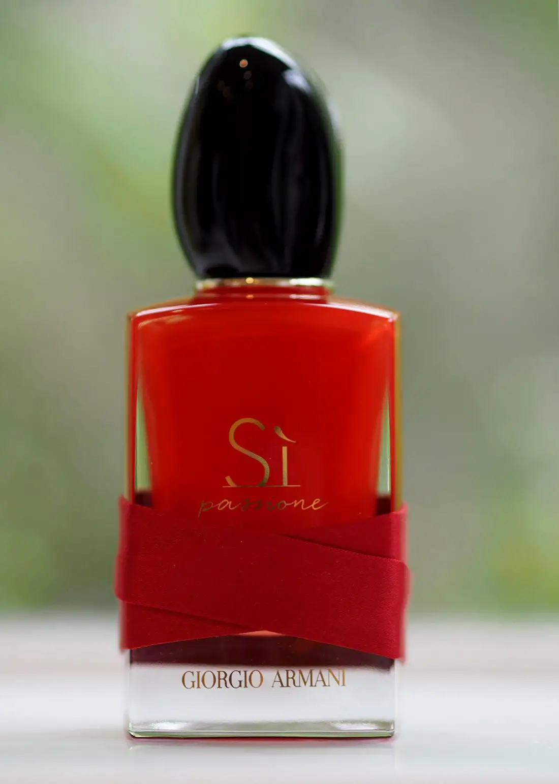 Giorgio Armani Si Passione Red Maestro Limited Edition | British Beauty  Blogger