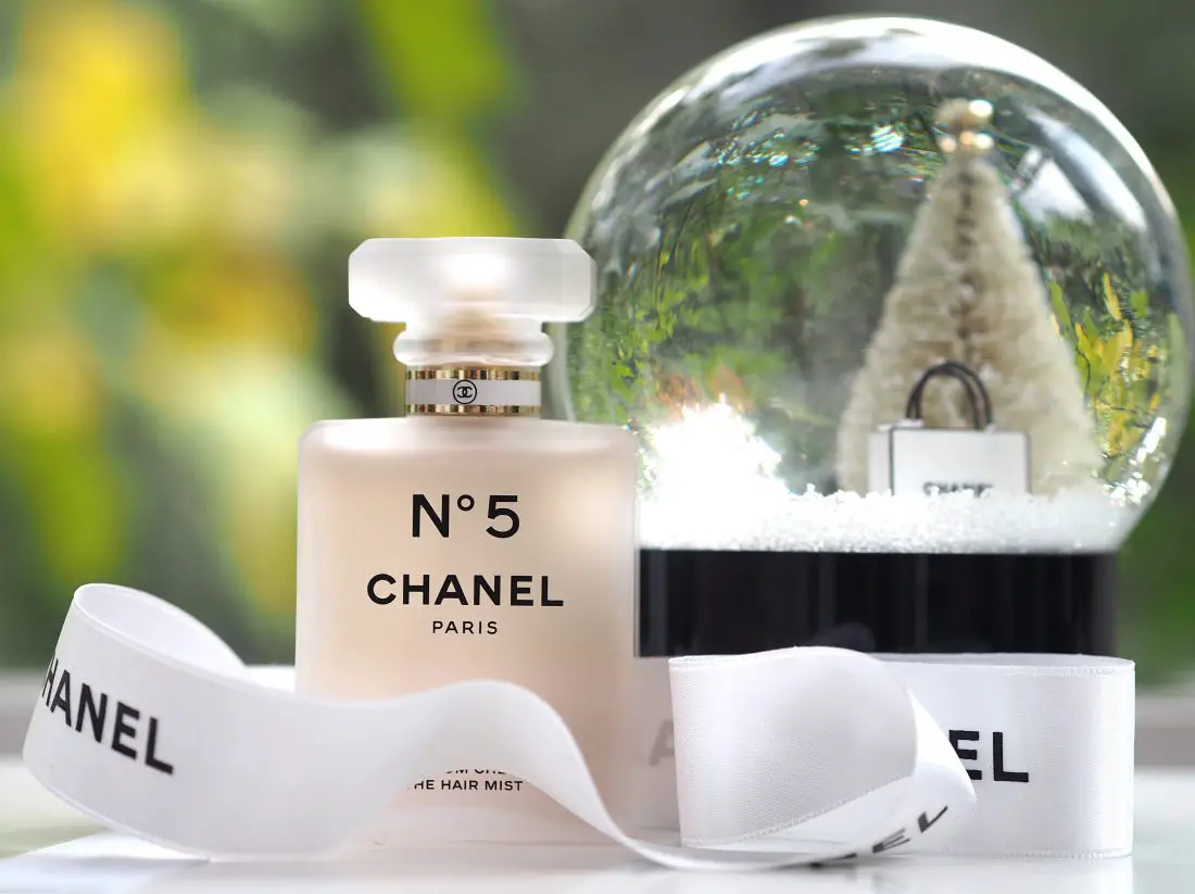CHANEL No. 5 Review