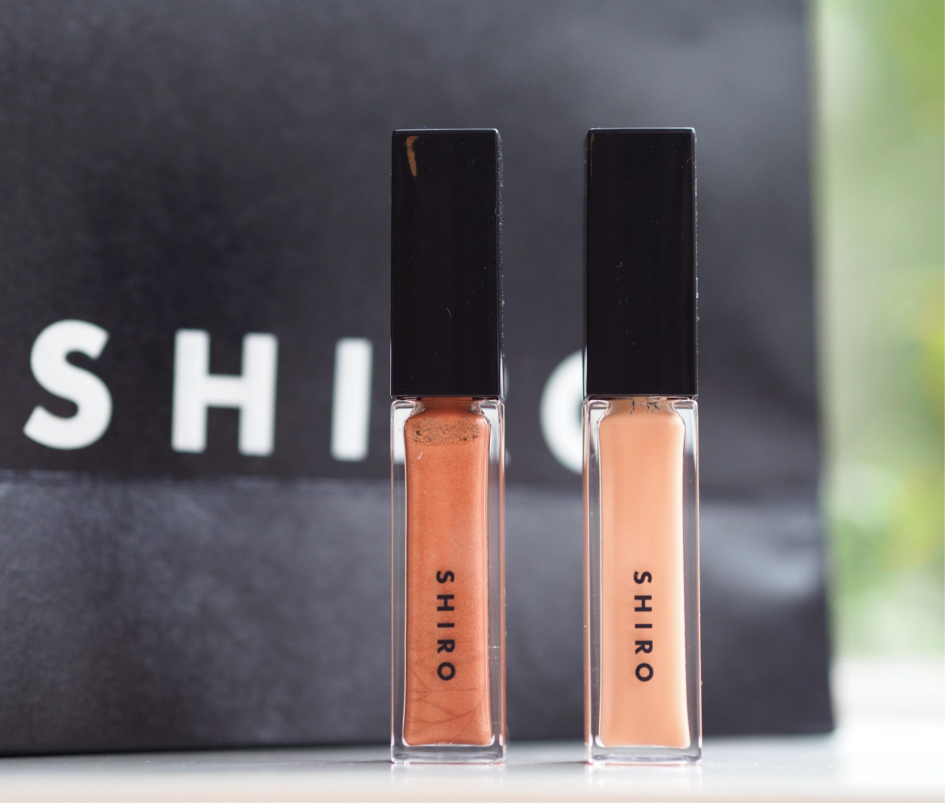 Shiro Calendula Eye Shadow Liquid | British Beauty Blogger