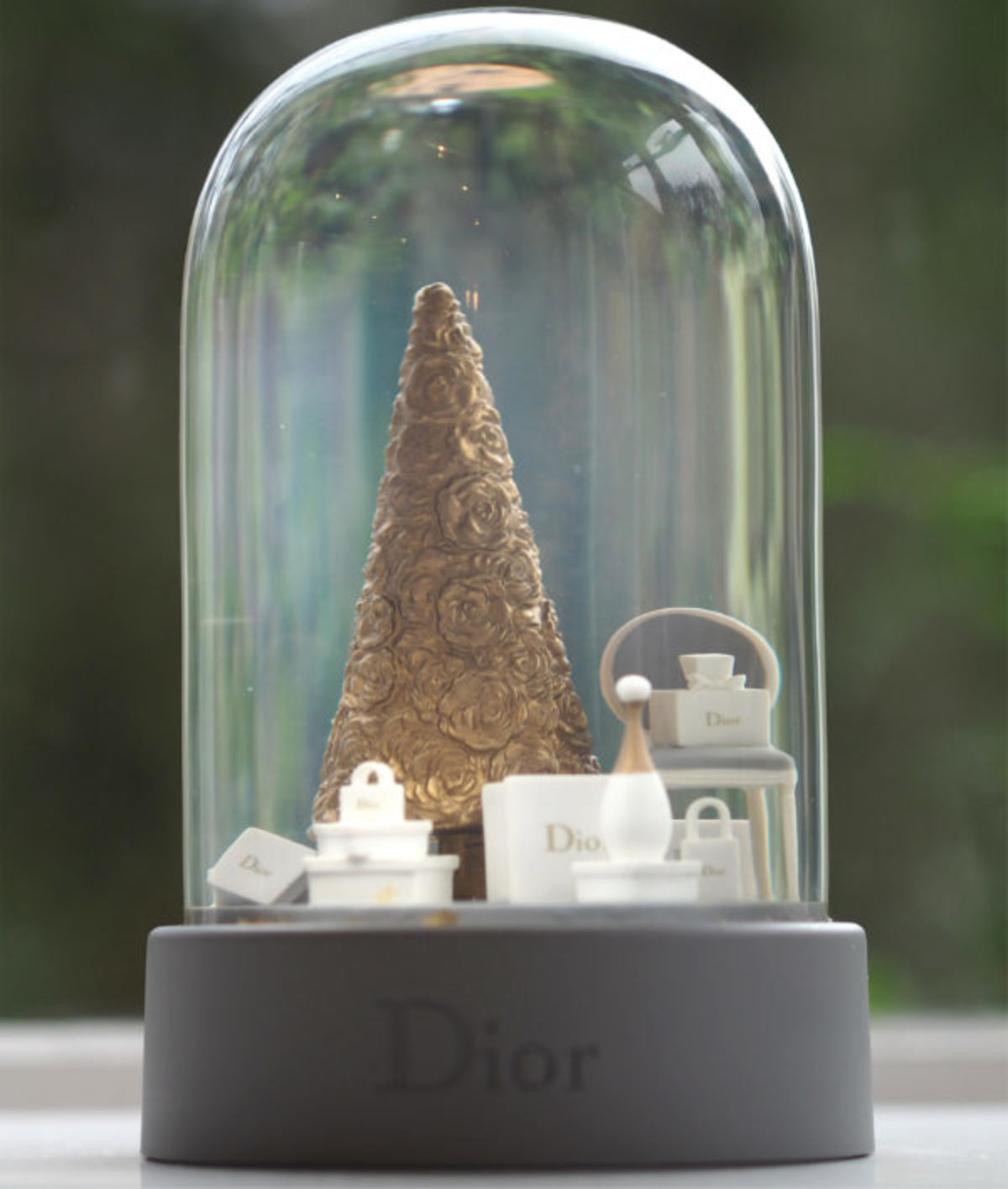 Dior Snow Globe -  UK