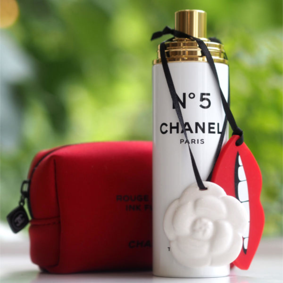 Summer must-have alert 💥 This new Boy de Chanel Anti-Shine Toning