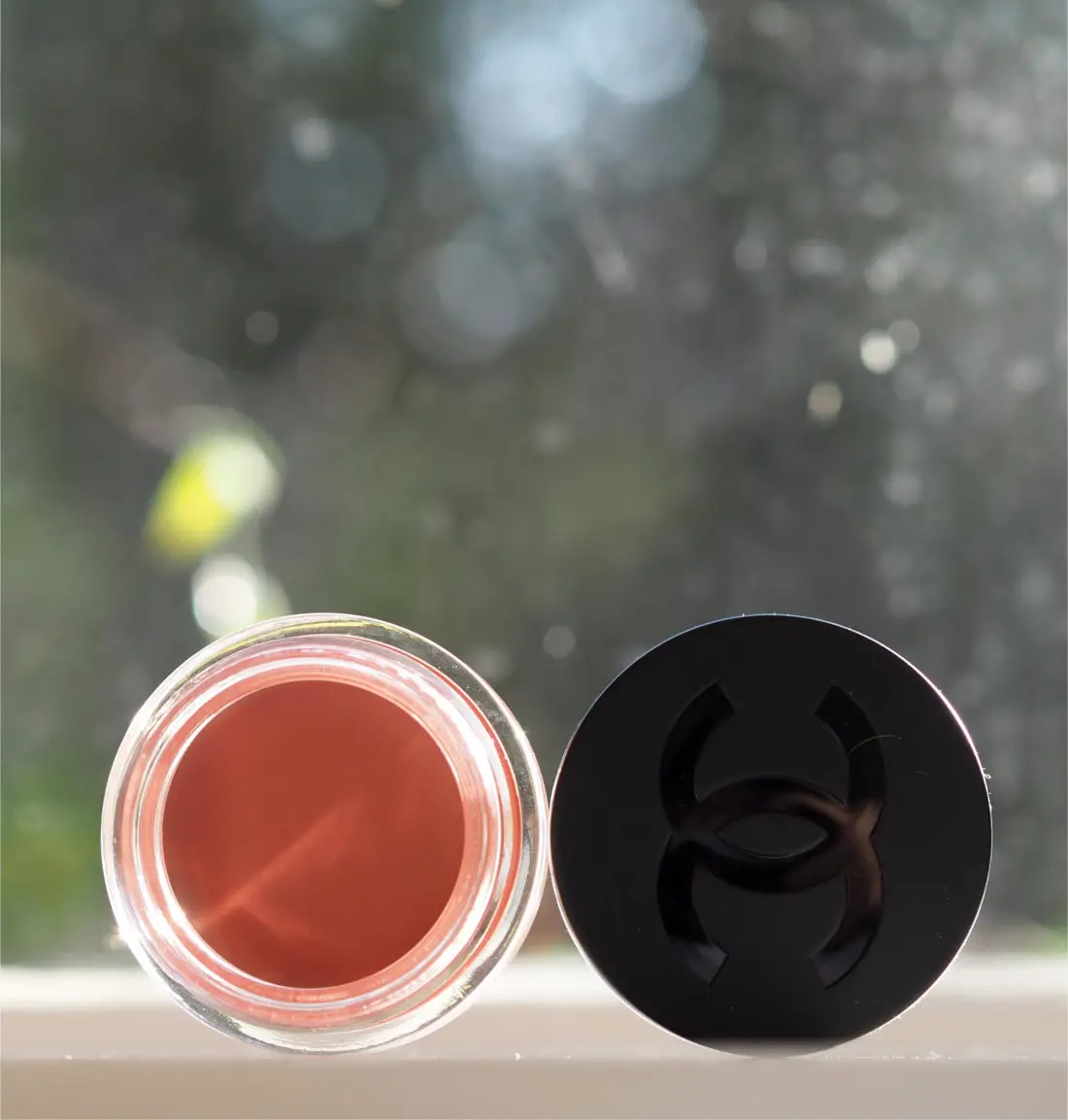 N°1 De CHANEL Red Camellia Revitalizing Lip & Cheek Balm