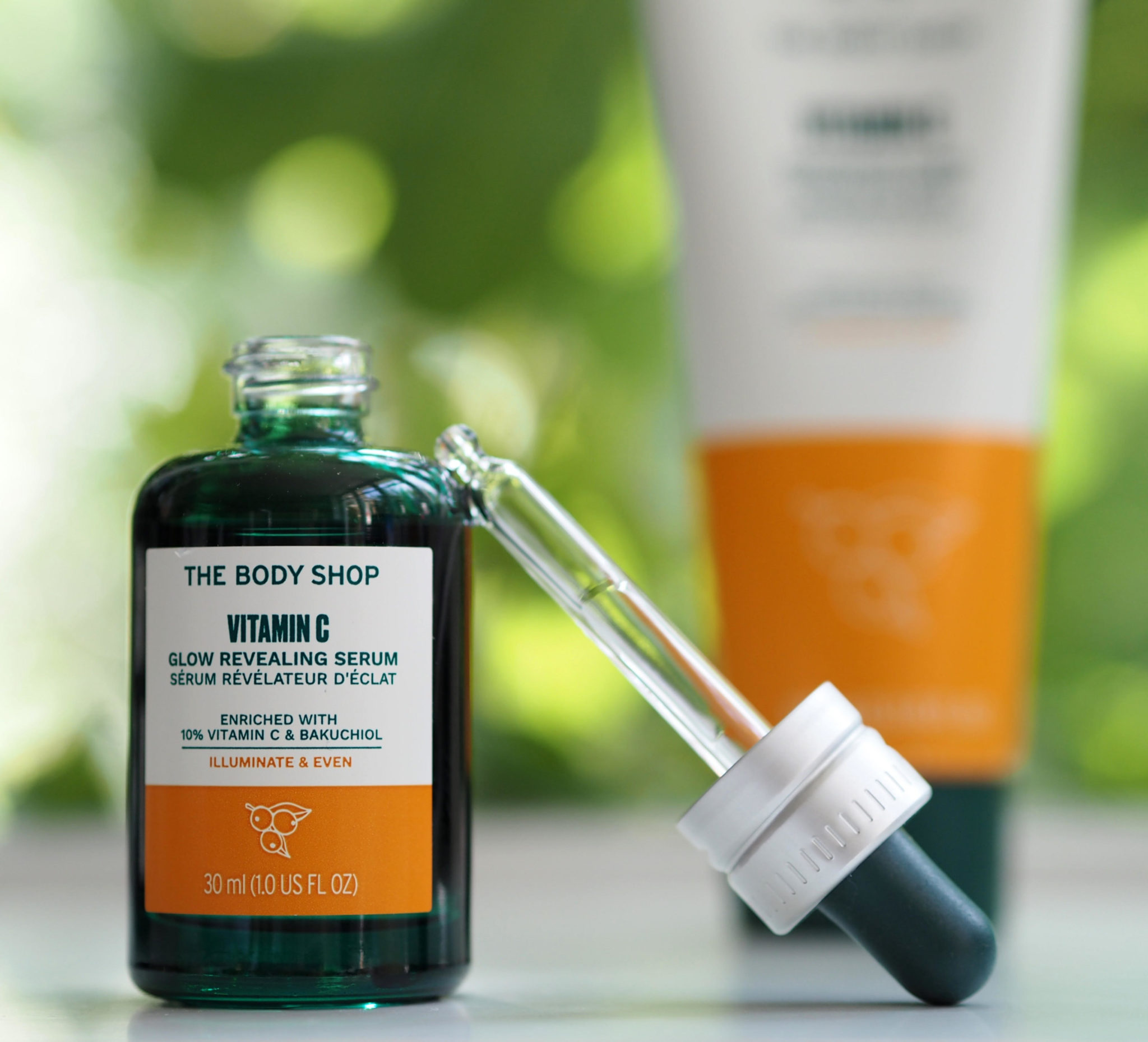 The Body Shop Vitamin C Glow Revealing Serum Review British Beauty 