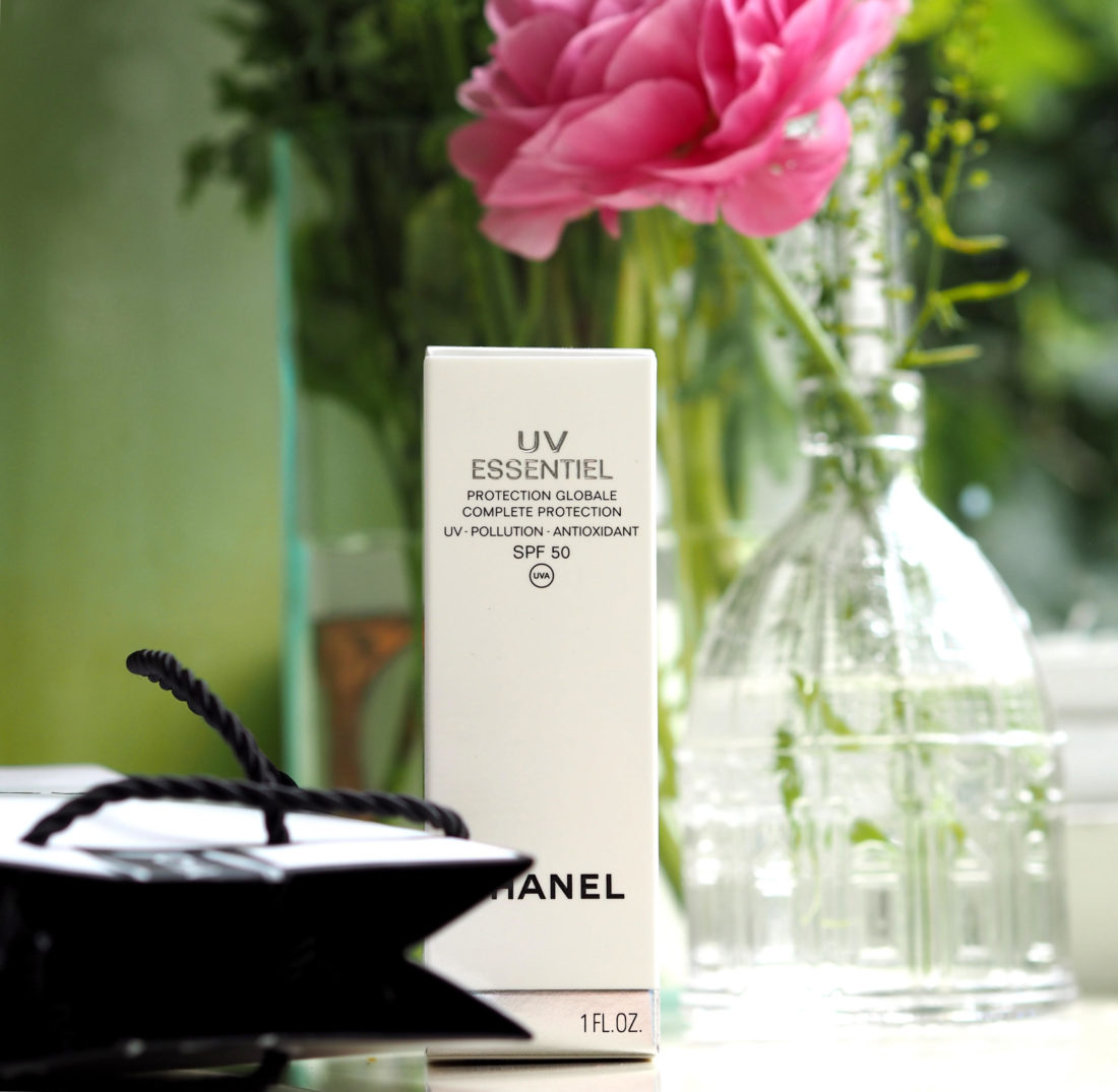 Chanel UV Essentiel Sunscreen SPF 50, 1 fl oz Ingredients and Reviews