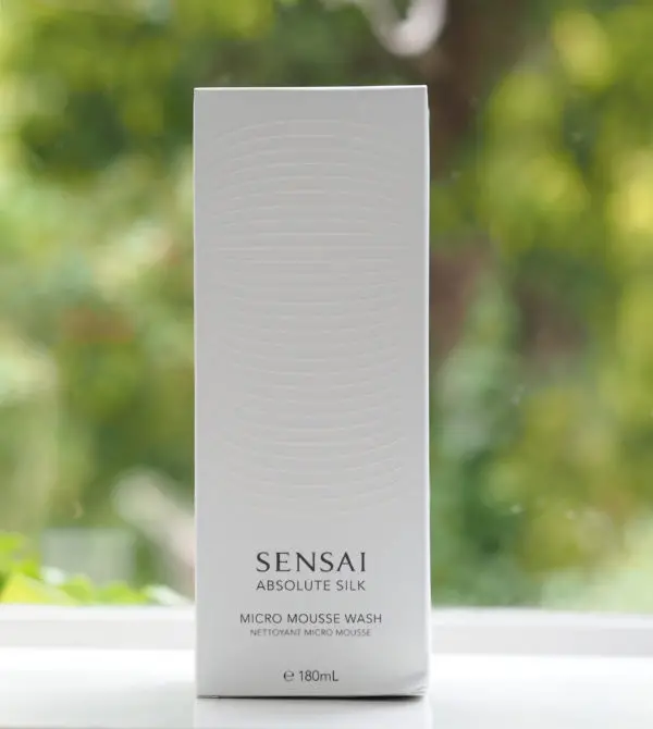 Sensai Absolute Silk Micro Mousse Wash | British Magnificence Blogger