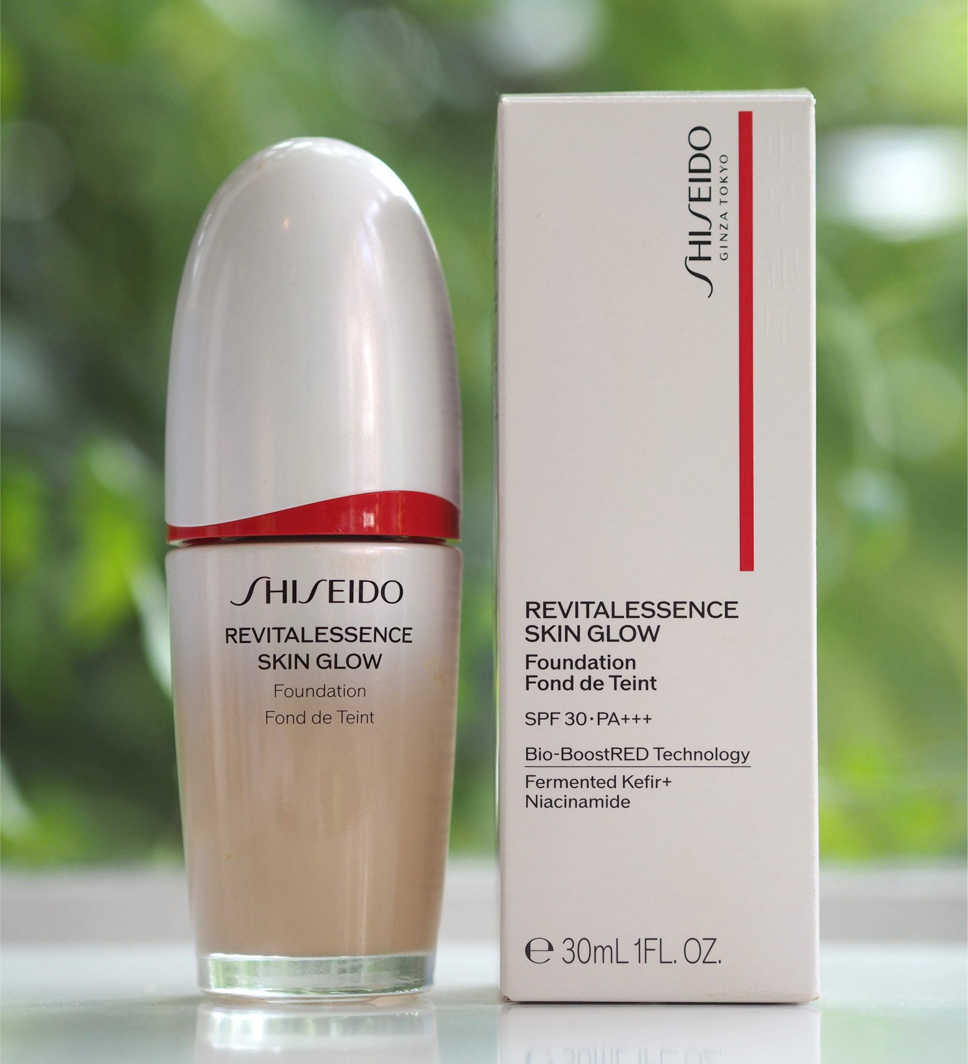 Shiseido Revitalessence Skin Glow Foundation Review | British Beauty ...