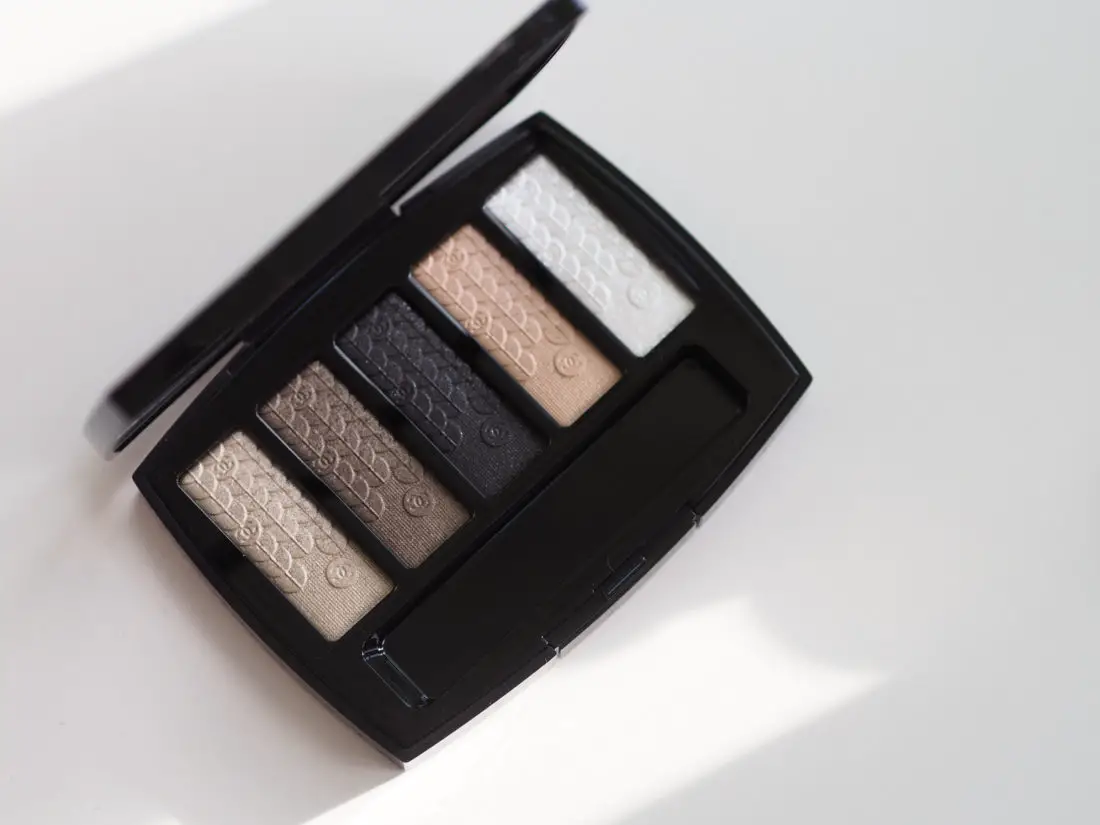 Chanel Lumiere Graphique Exclusive Creation Eyeshadow Palette
